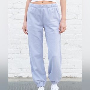 Brandy Melville Rosa Sweatpants